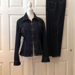 August Silk Logic Denim Suit ! Inseam 30 L 27 W 33 P/P 20    L 24